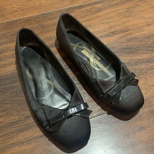 Yves Saint Laurent Flats